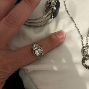 Elegant Silver Teardrop Ring